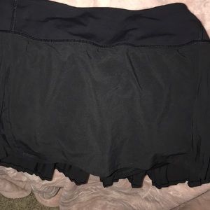 Black lululemon skirt